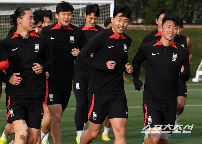 [포토] 주장 손흥민 목표는 우승