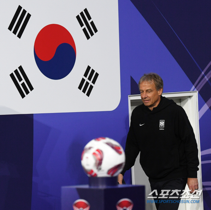 [포토] 클린스만 감독 우승까지 2승 남았다