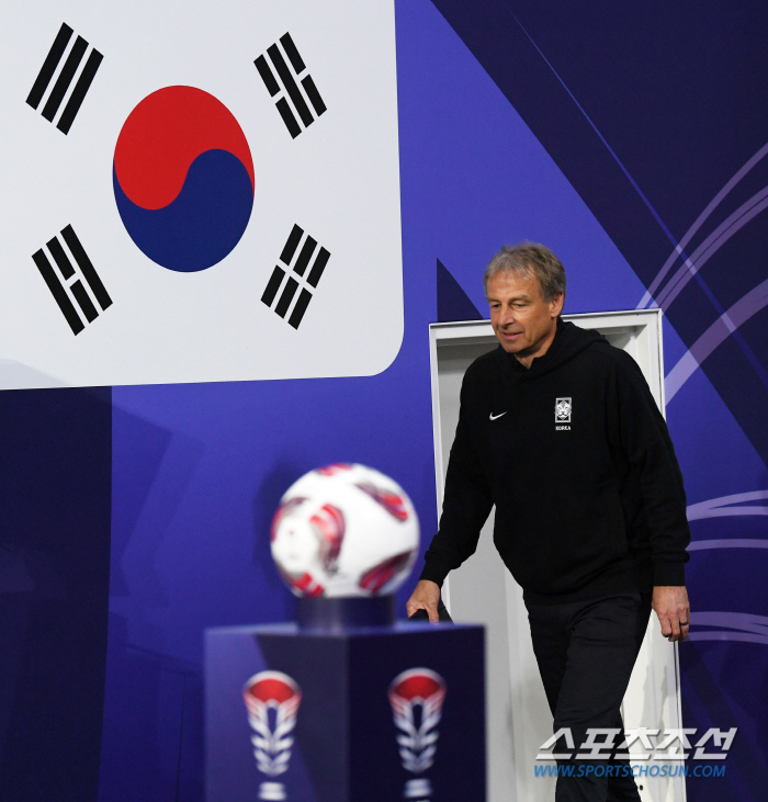 [포토] 클린스만 감독 우승까지 딱 2승