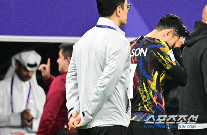 [포토] 손흥민 눈물이 왈칵