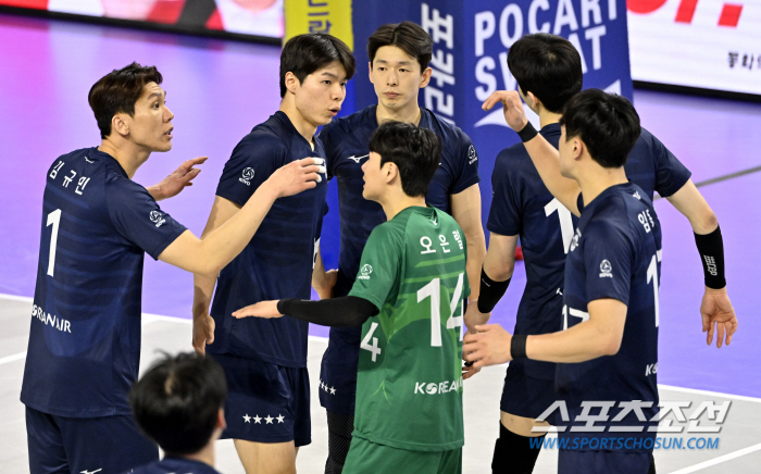 [포토] 대한항공, KB손해보험에 3대1 승리