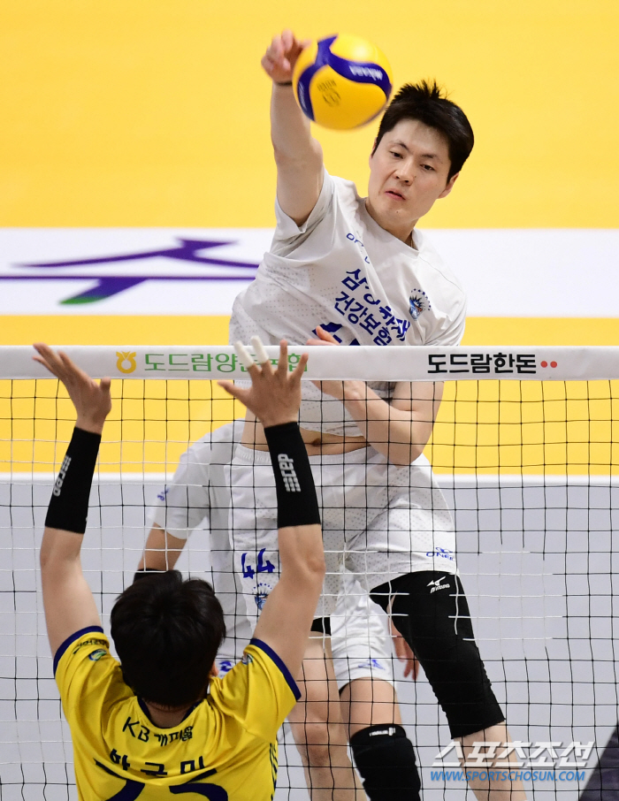 [포토] 에디 한박자 빠른 스파이크