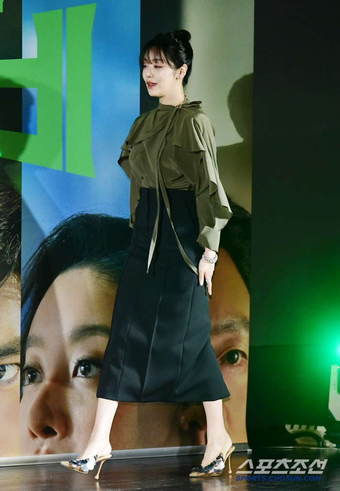 [포토] 차주영 매력적인 무대 입장