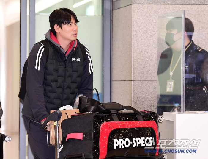 [포토] 홍창기 스프링캠프 건강하게 마쳤습니다