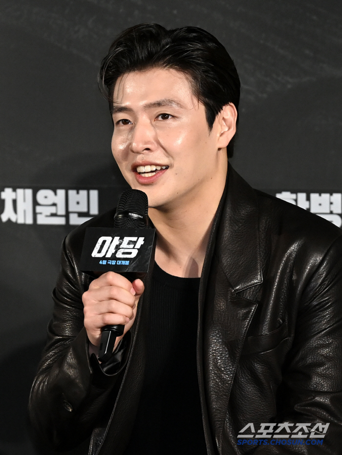 [포토] 강하늘, 야당으로 인사드립니다!