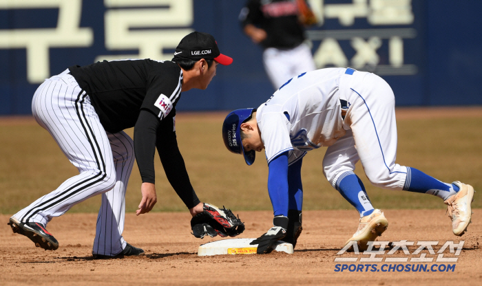[포토] 김지찬 2루 도루