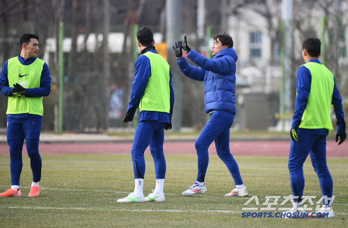 [포토] 홍명보 감독의 열정적인 지도