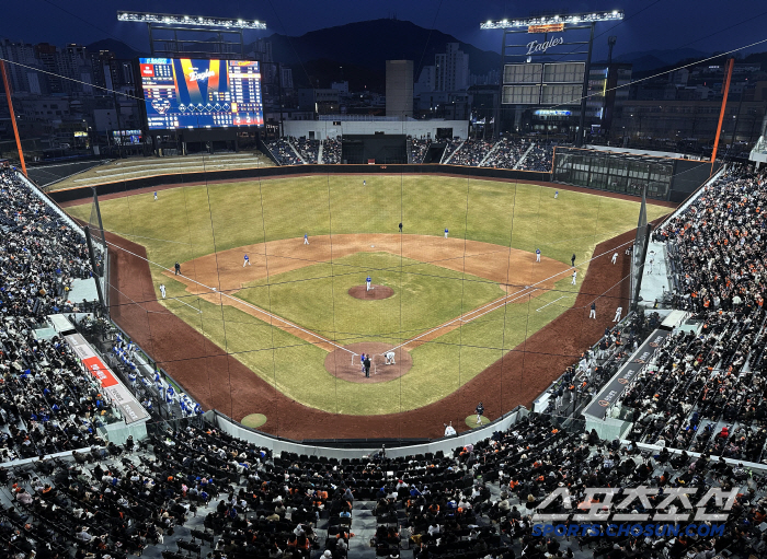 [포토] 신축구장 매진을 기록한 대전 한화생명볼파크