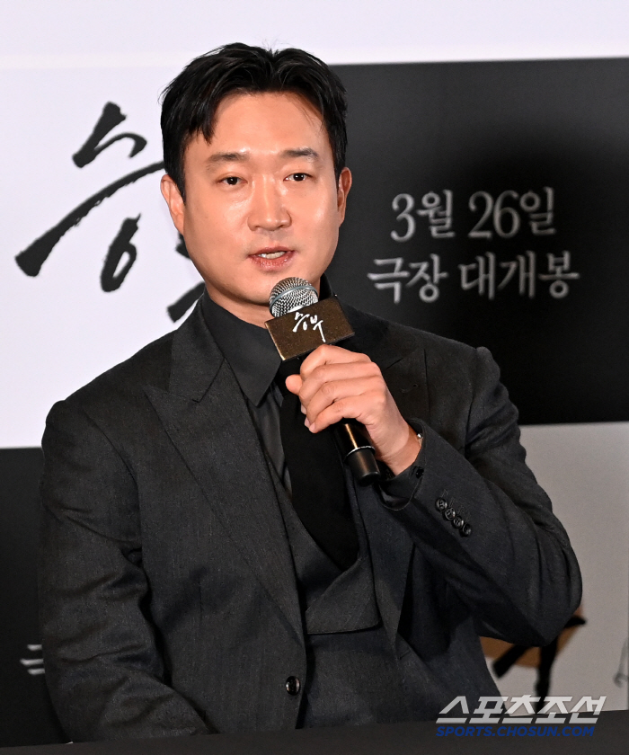 [포토] 조우진, 승부 기대해주세요
