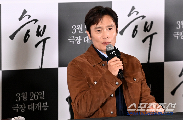 [포토] 이병헌, 바둑 레전드 조훈현으로 변신