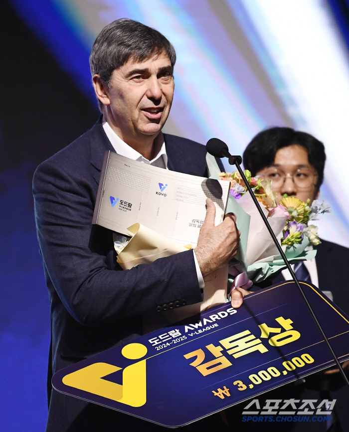 [포토] 감독상 수상한 블랑 김독
