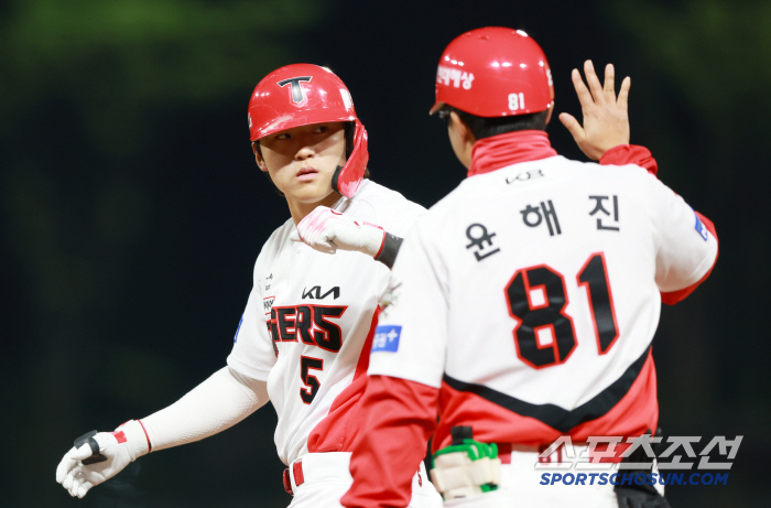 [포토] 김도영 동점 적시타
