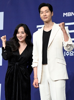 유진-지현우, 눈부신 비주얼