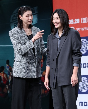 김연경 감독, 표승주 똑바로 해