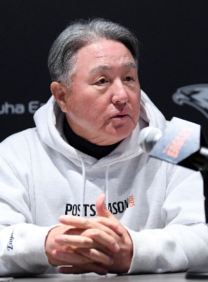 김경문 감독, 벼랑 끝 총력전 예고