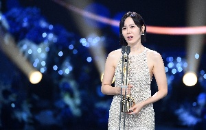 손예진, 뜨거운 눈물