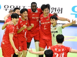 한국전력, 현대캐피탈에 3대1 짜릿한 승리