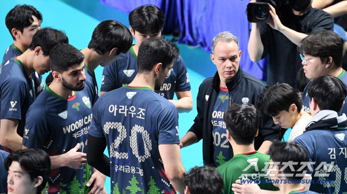 [포토] 마우리시오 파에스 감독, 작전