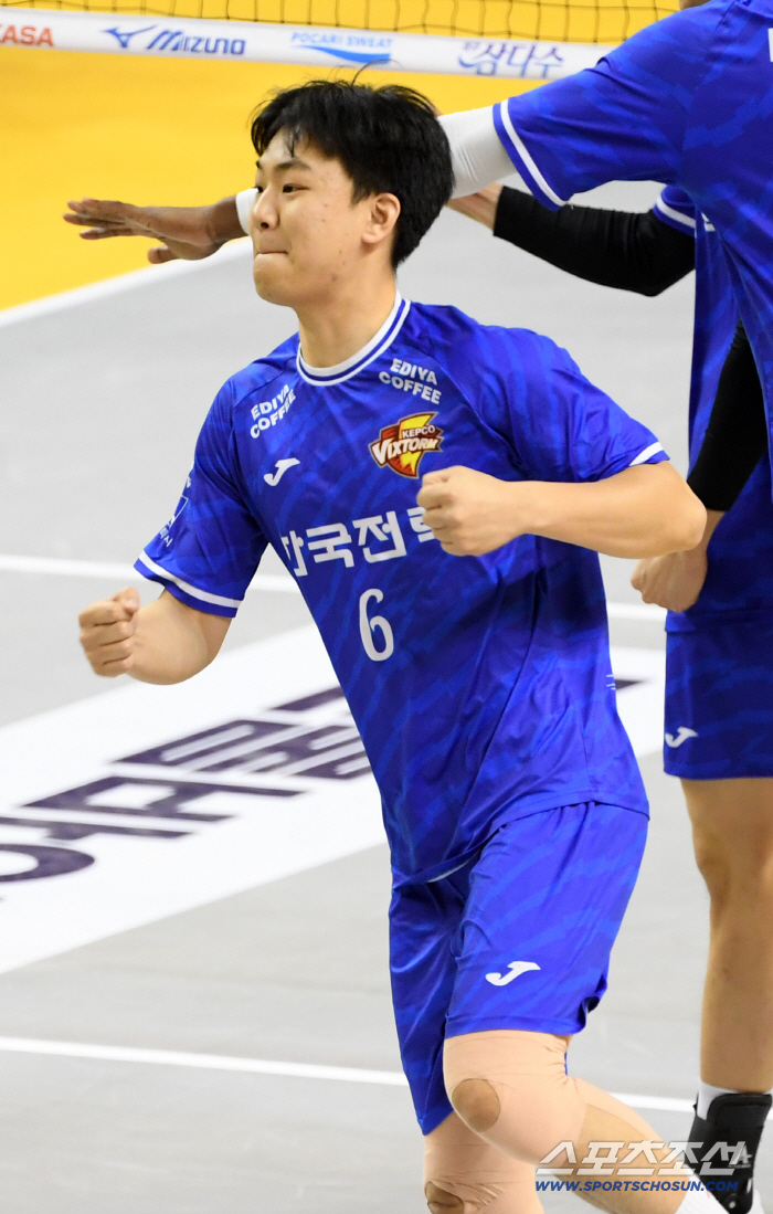 [포토] 하승우, 주먹 불끈