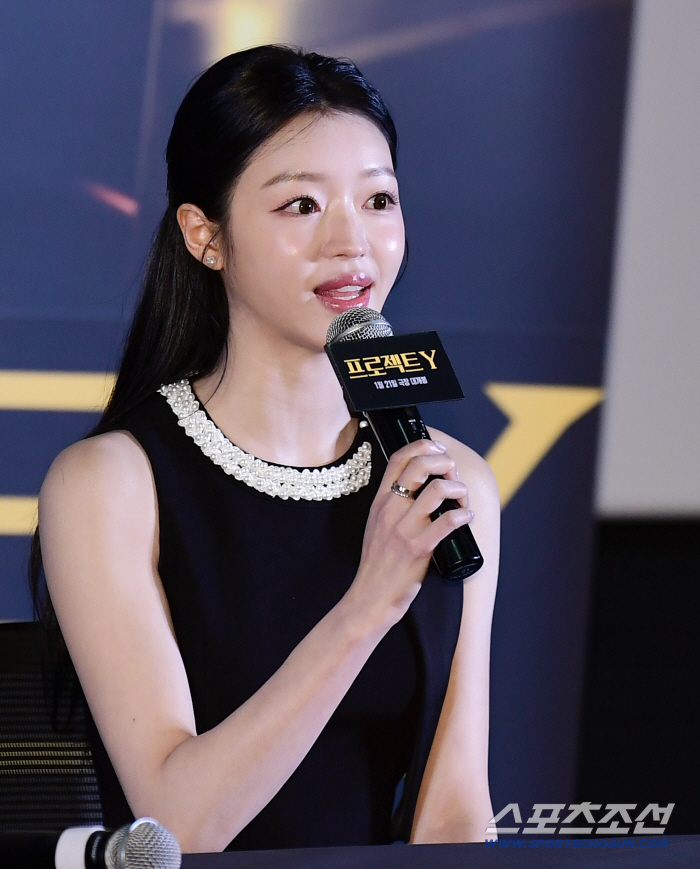 [포토] 첫 연기 도전 배우 유아 입니다