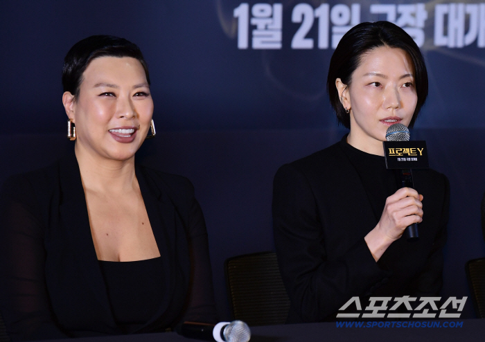 [포토] 정영주-김신록 강렬한 연기 대결 기대하세요