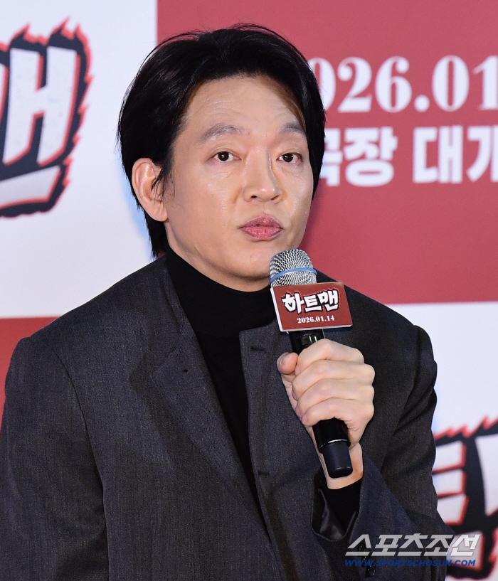 [포토] 박지환 가슴 따뜻한 하트맨과 함께