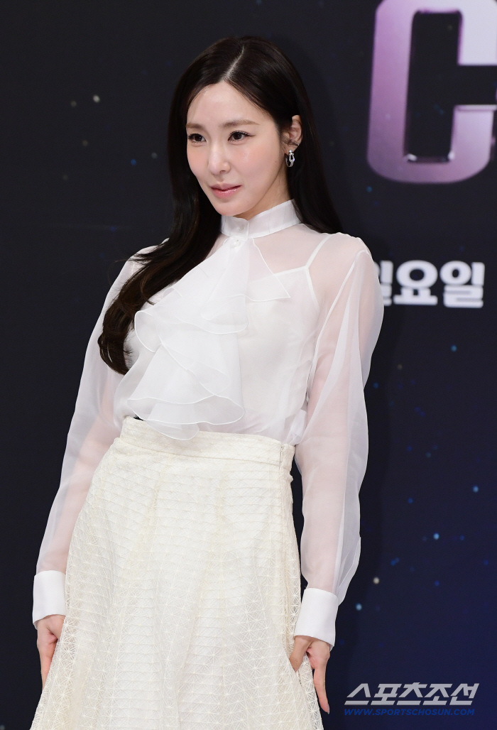 [포토] 티파니 눈빛 가득 러블리