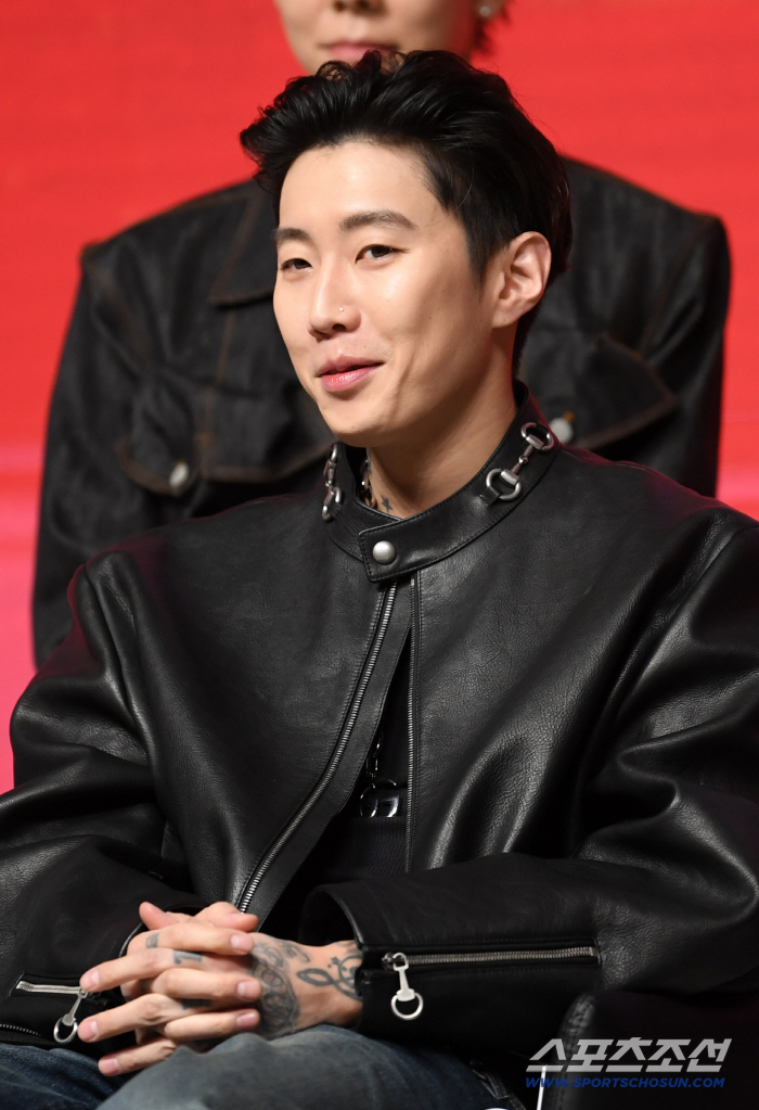 [포토] 박재범, 여유 넘치는 표정