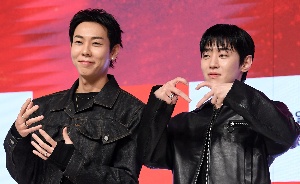 로꼬-그레이, 스웨그