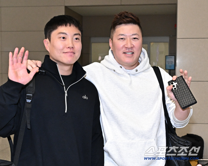 [포토] 류지혁-최형우 스프링캠프 잘 다녀오겠습니다