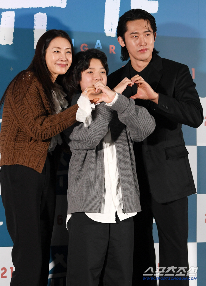 [포토] 최지우-고동하-민진웅, 사랑스러운 가족