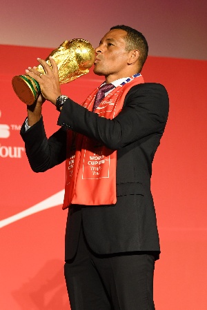 지우베르투 시우바, 월드컵 트로피 키스