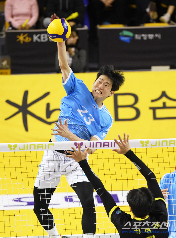 [포토] 김민재, 속공