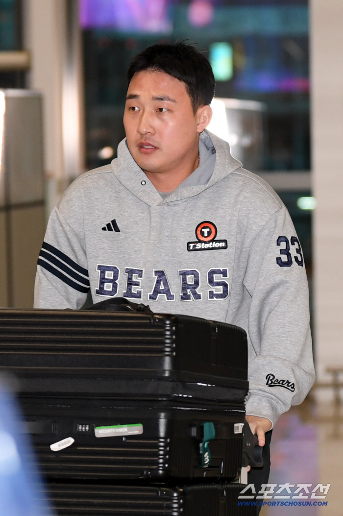 [포토] 김인태, 2026시즌 기대하세요