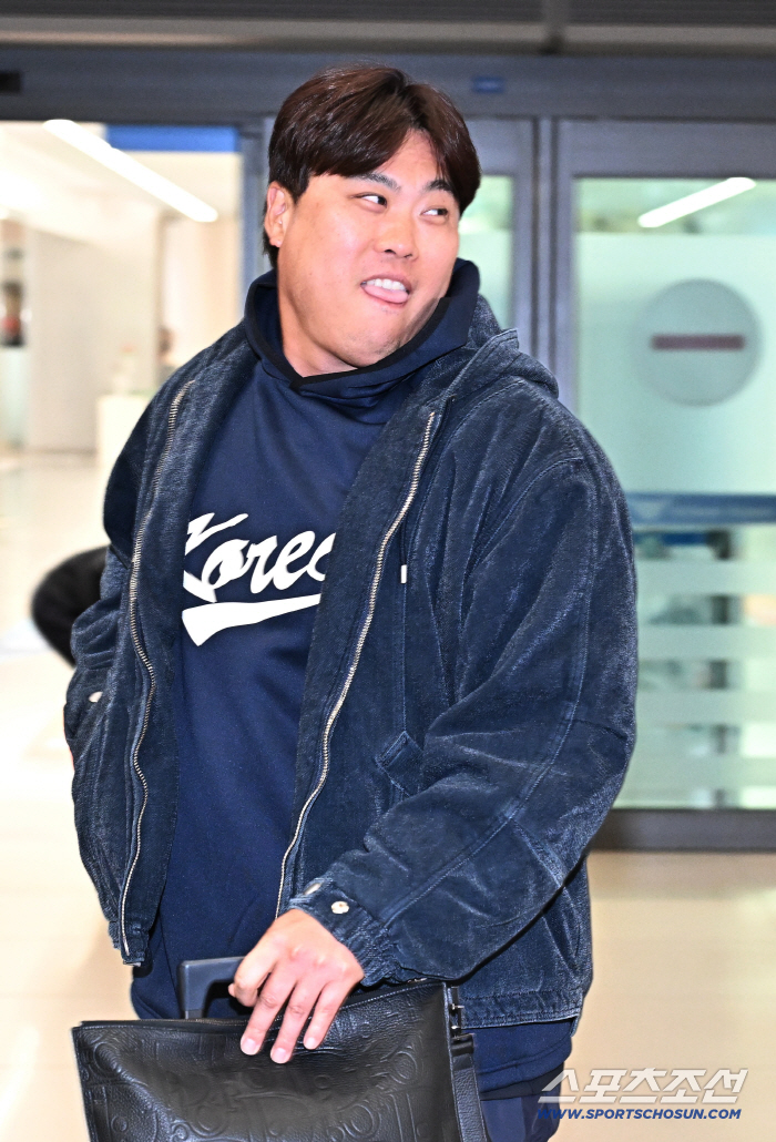 [포토] 류현진 대표팀 훈련 무사히 마쳤어요