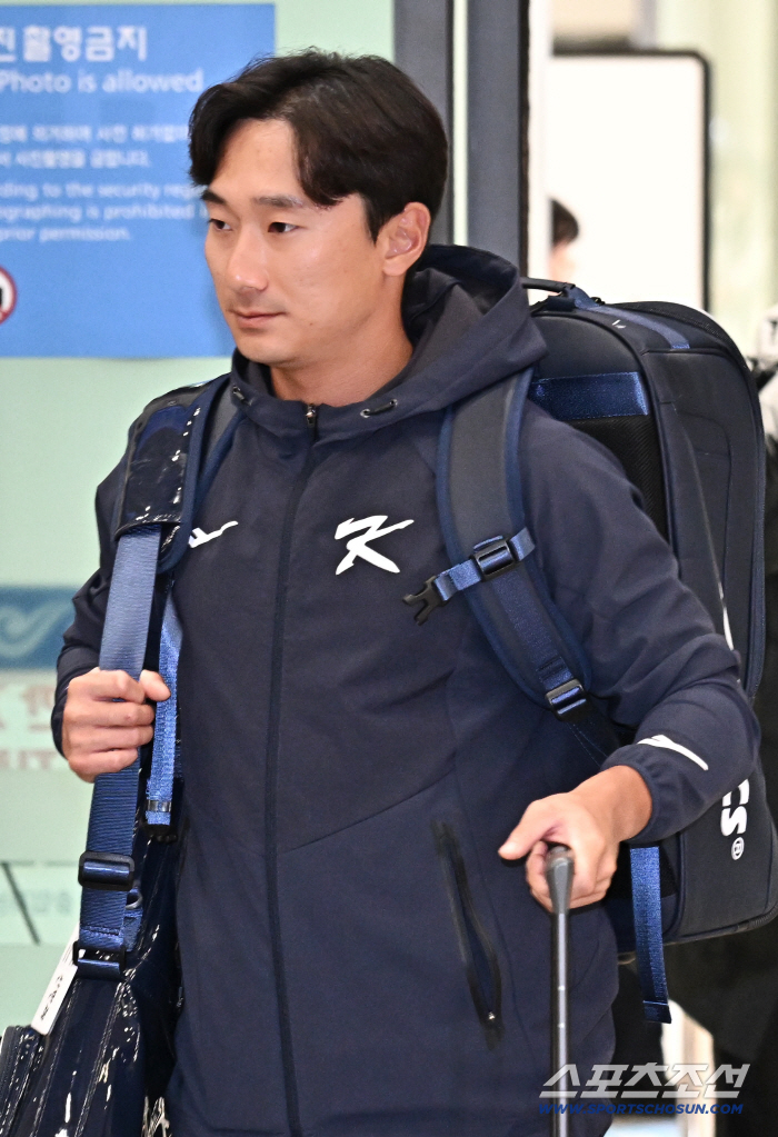 [포토] 신민재 야구대표팀 훈련 무사히 마쳤어요