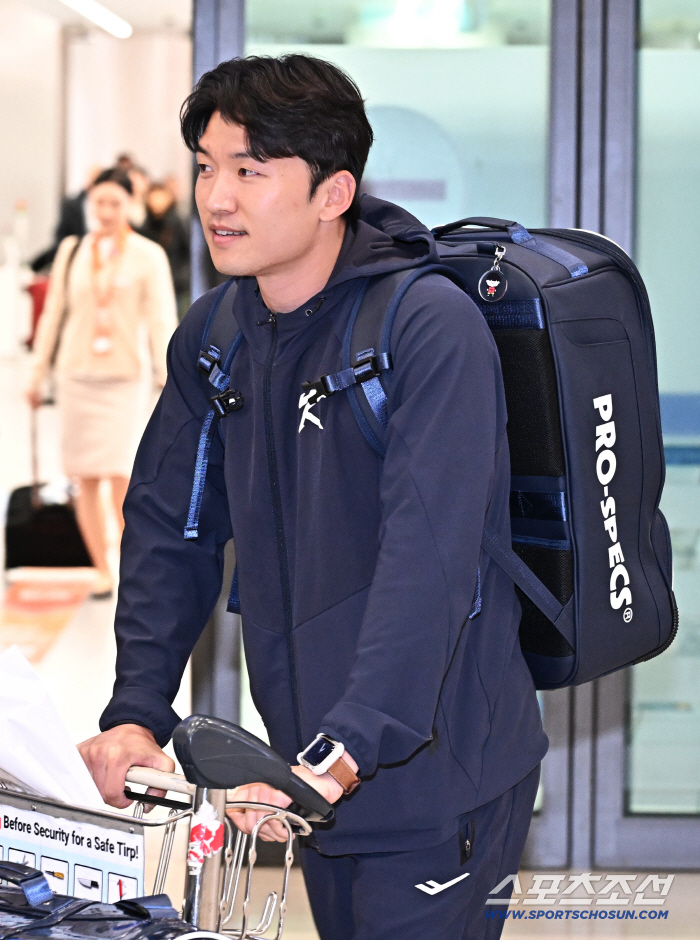 [포토] 박해민 밝은 표정으로 귀국