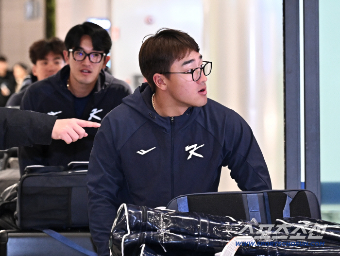 [포토] 고영표-안현민 사이판 훈련 마치고 귀국