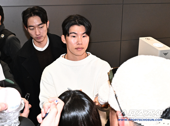 [포토] 김혜성 메이저리그 준비 위해 일찍 출국 합니다