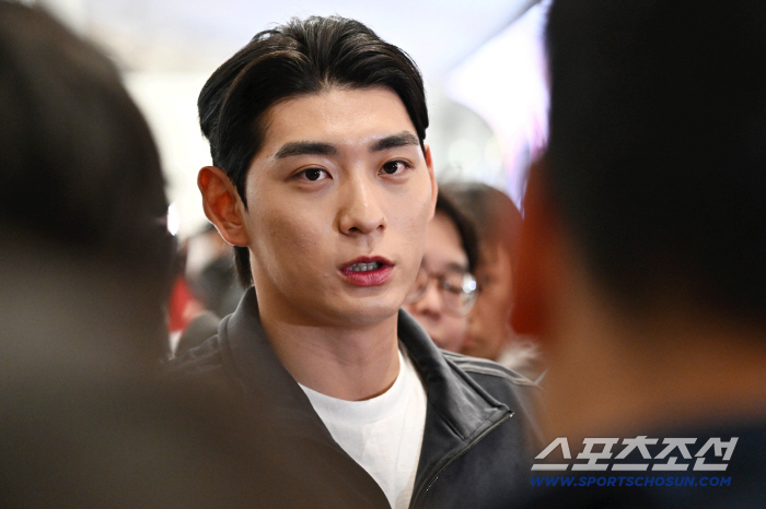 [포토] 이정후 올해는 준비 잘하겠습니다