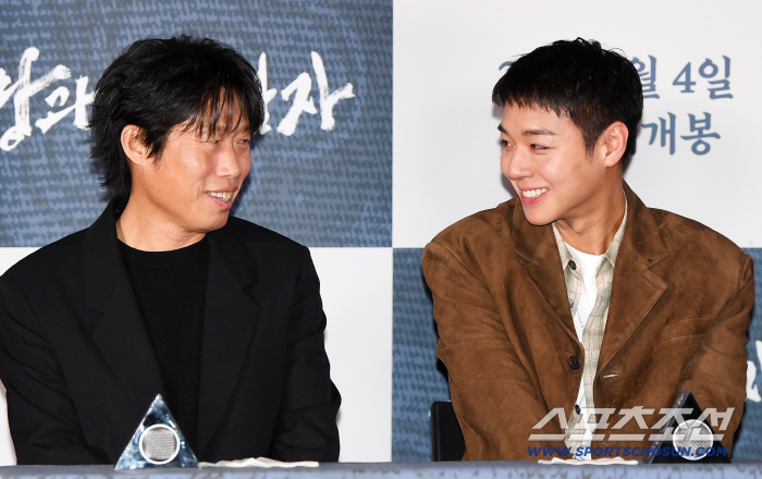 [포토] 영화 왕과 사는 남자 유해진-박지훈, 연기 호흡