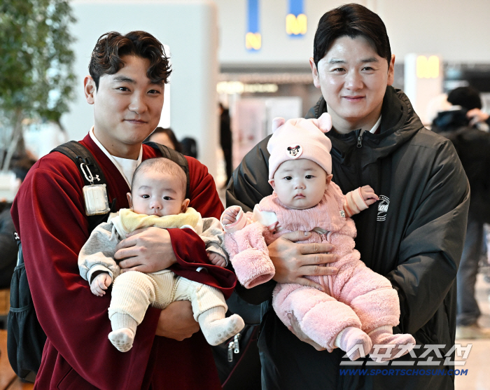 [포토] 김태진-최주환 귀여운 아이들과 함께