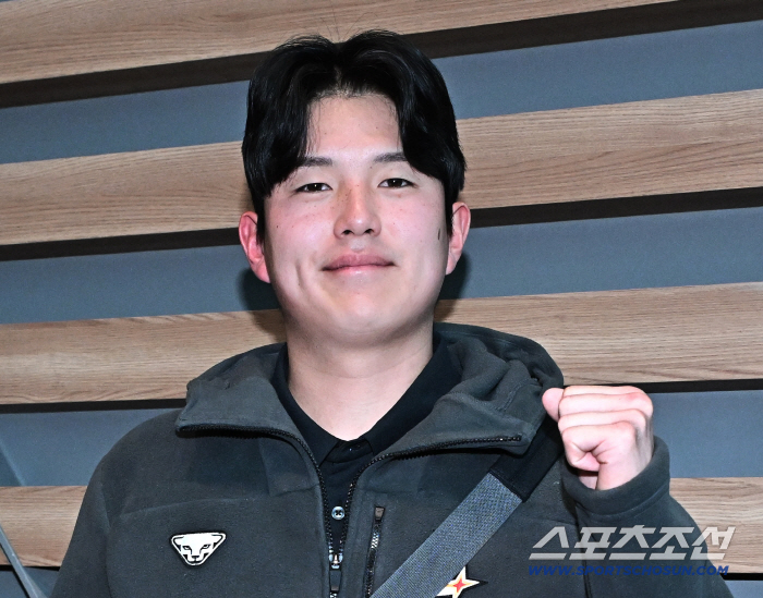 [포토] SSG 조형우 캠프 훈련 다녀오겠습니다