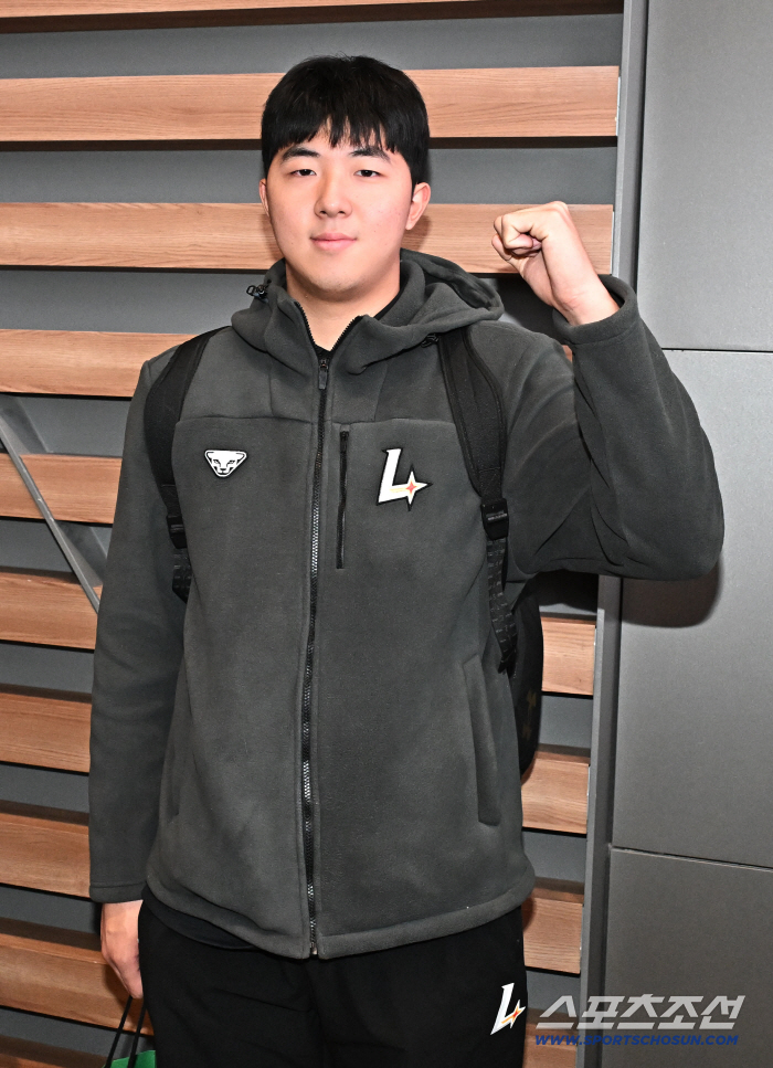 [포토] SSG 김민준 선배들과 함께 떠나는 첫 캠프