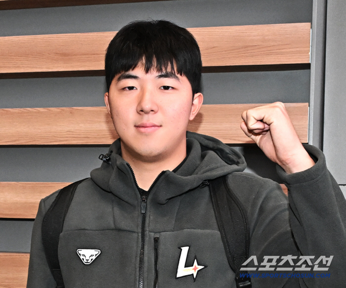[포토] SSG 김민준 캠프 열심히 훈련 하겠습니다