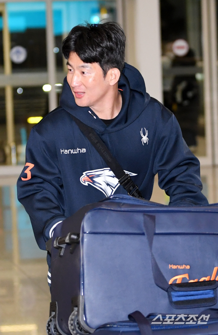 [포토] 최재훈, 반갑게 인사