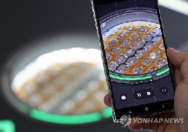 리튬·희토류…광물 확보 위한 미·중의 총성 없는 전쟁