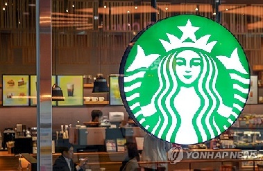 고객 소통 강조하던 스타벅스, 한국·일본서 키오스크 첫 도입