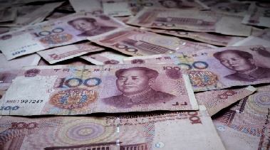 “10억원 예금하면 자녀 대기업 인턴십 제공”…논란 일자 “오해”