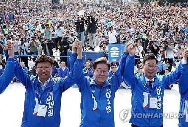 [대선 D-1] 李는 여의도, 金은 광화문…오늘 대선 유세 '피날레'